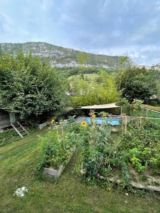 Апартаменты La Tiny House De Chaparon Lathuile Экстерьер фото